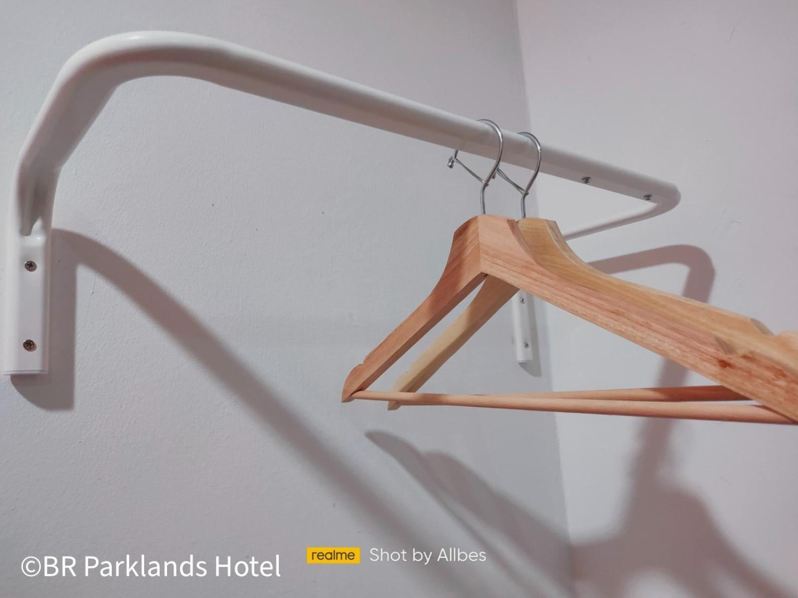 Br Parklands Hotel Кланг Экстерьер фото
